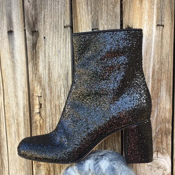 NWT Red Valentino Glitter Block Heel Boot Black 37